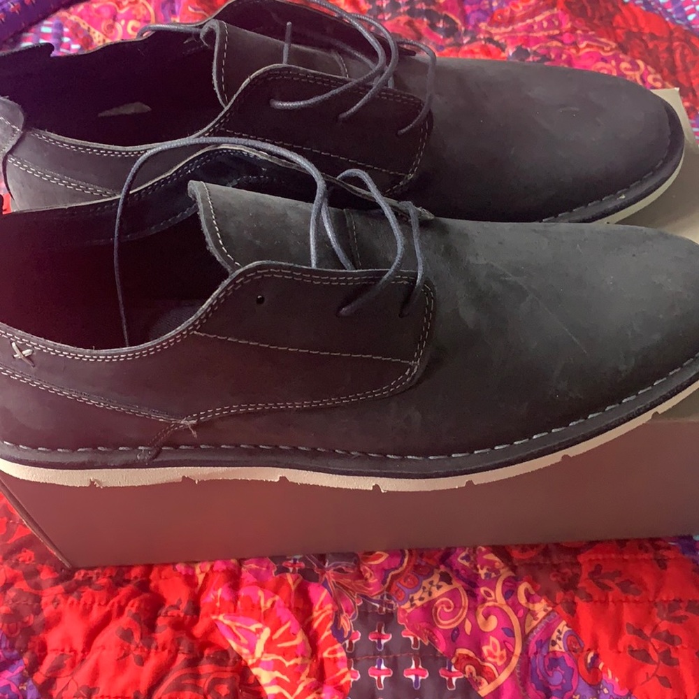 Mens Loafers/ Dress Shoes